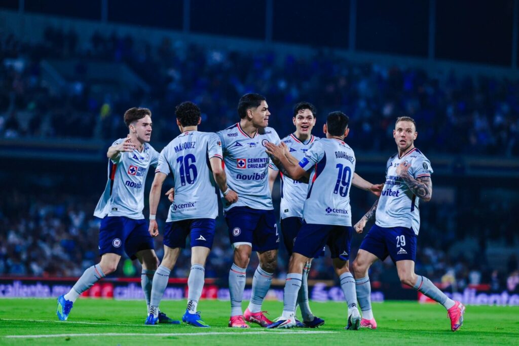 Cruz Azul consigue su décima estrella en el Clausura de la Liga MX 2026.jpg
